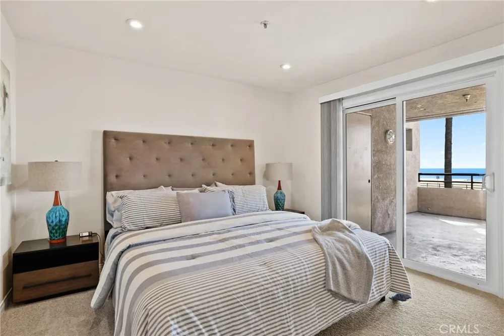 1200 Pacific Coast Highway #217 Huntington Beach, CA 92648