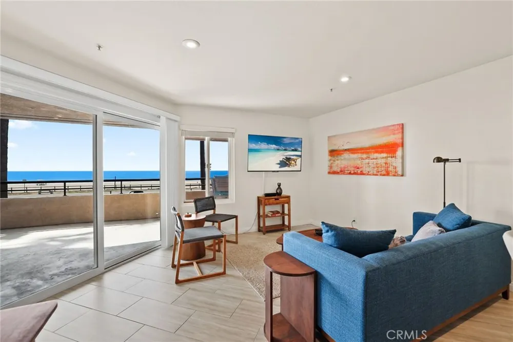 1200 Pacific Coast Highway #217 Huntington Beach, CA 92648