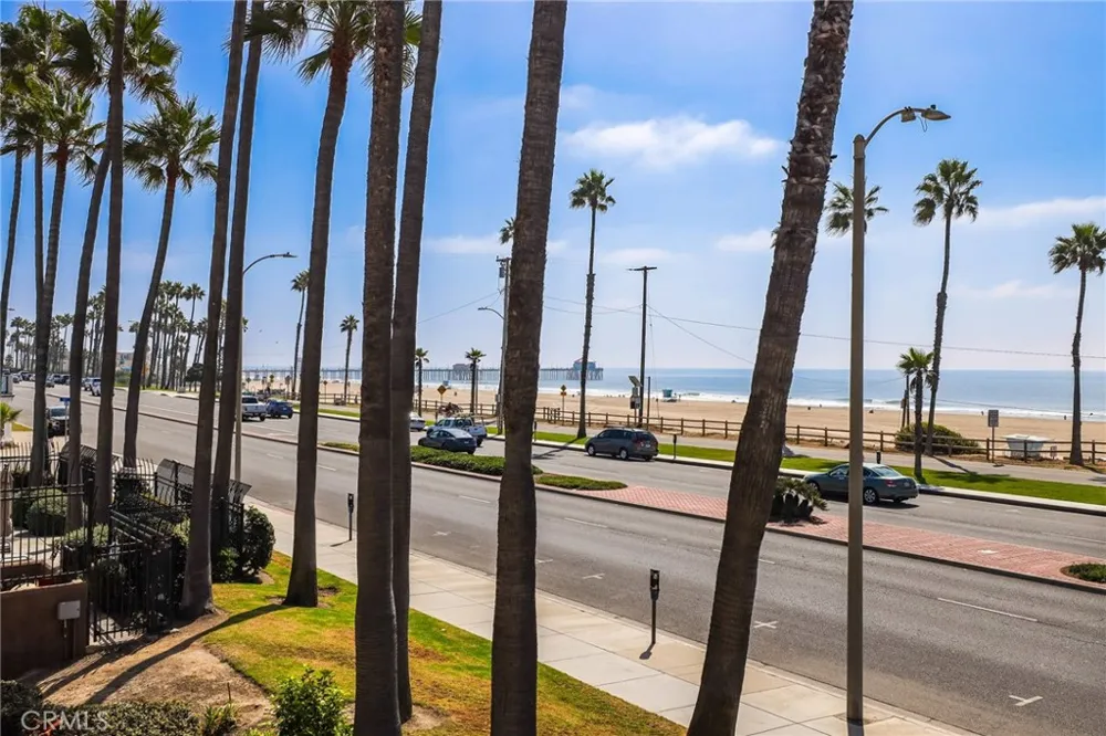 1200 Pacific Coast Highway #217 Huntington Beach, CA 92648