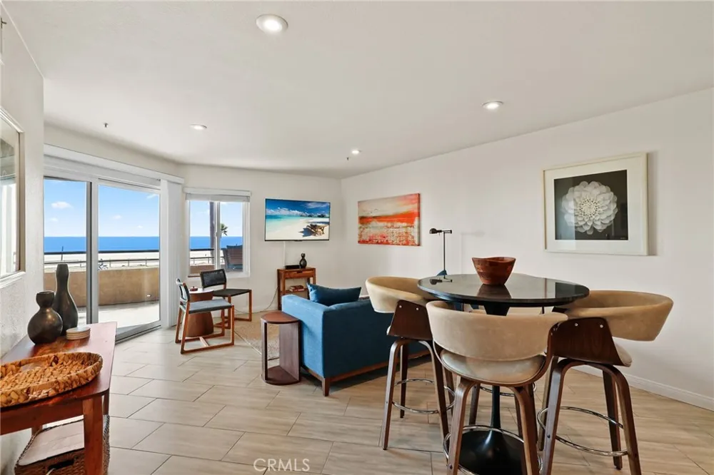 1200 Pacific Coast Highway #217 Huntington Beach, CA 92648