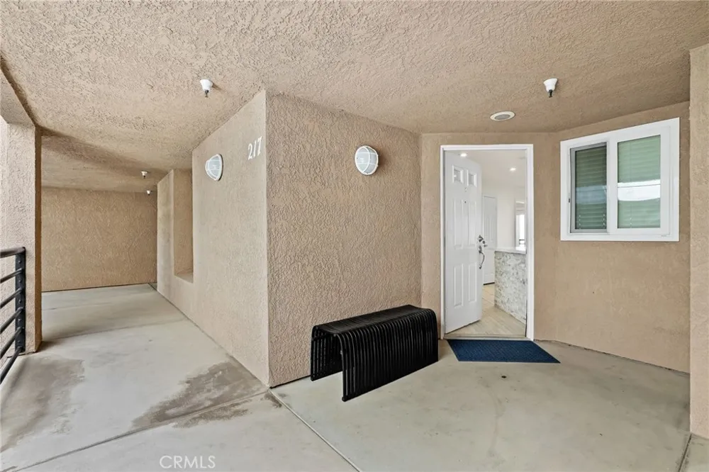 1200 Pacific Coast Highway #217 Huntington Beach, CA 92648