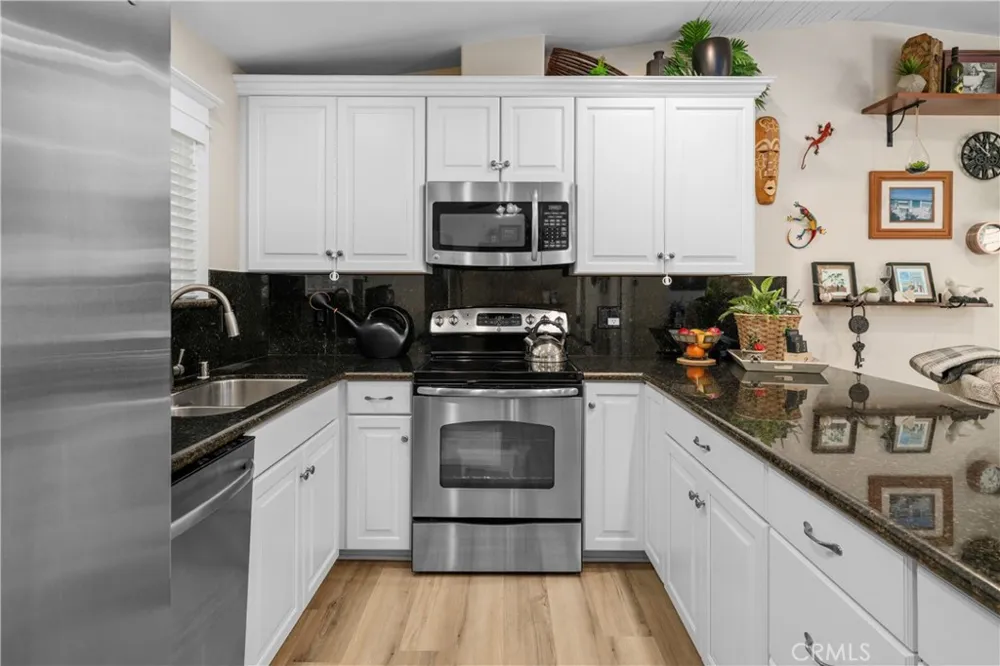 613 Avenida Sevilla #B Laguna Woods, CA 92637