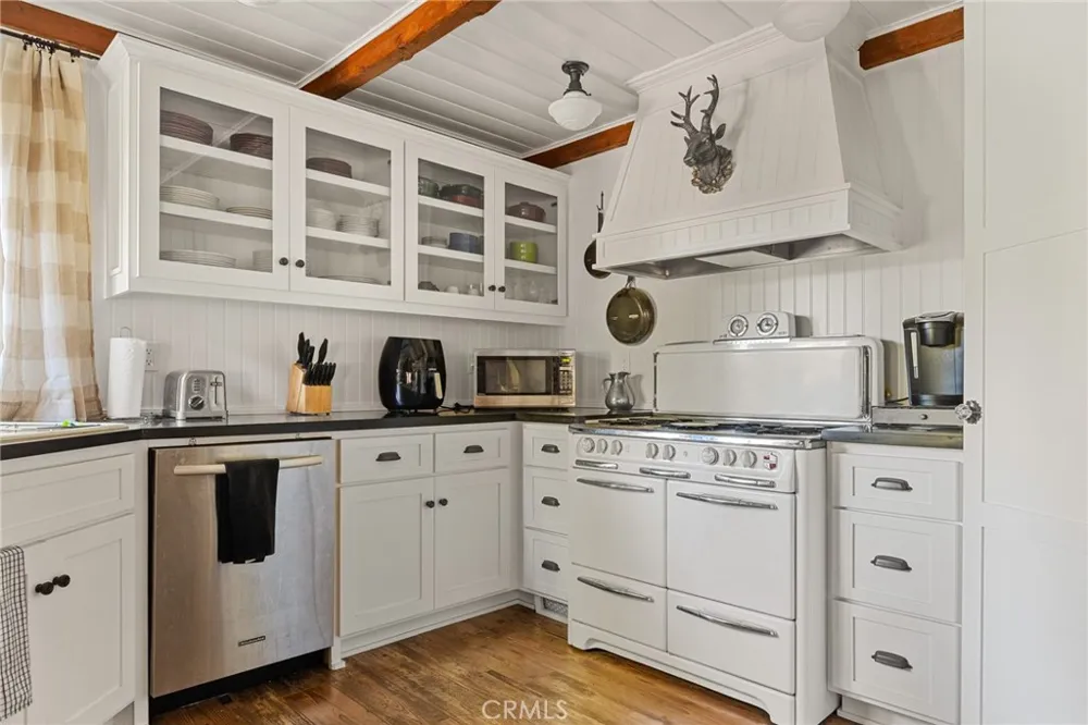 137 John Muir Lake Arrowhead, CA 92352