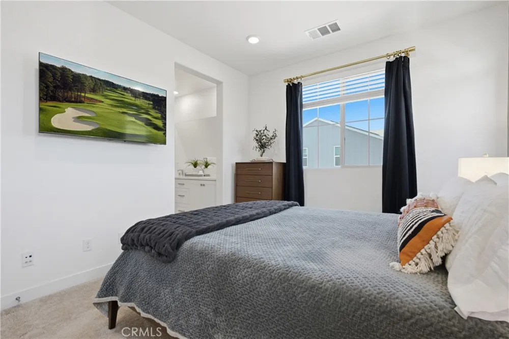 231 Equine Way Rancho Mission Viejo, CA 92694