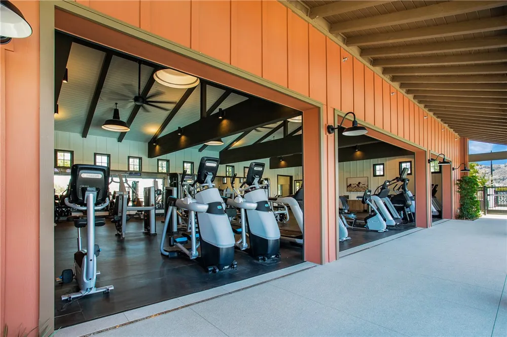 231 Equine Way Rancho Mission Viejo, CA 92694