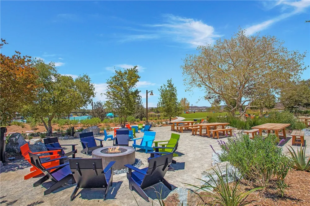 231 Equine Way Rancho Mission Viejo, CA 92694