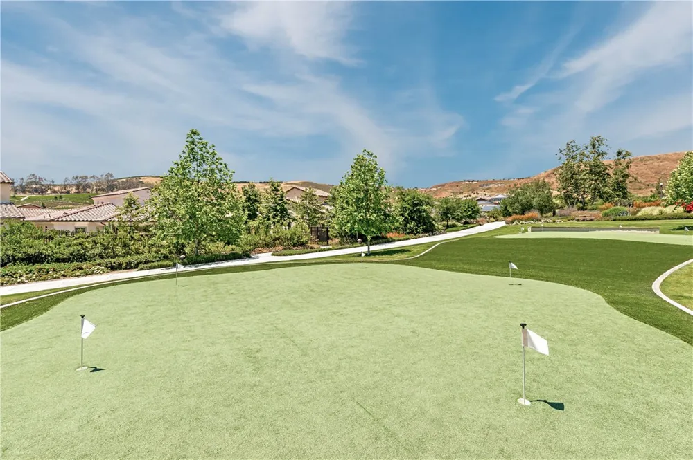 231 Equine Way Rancho Mission Viejo, CA 92694