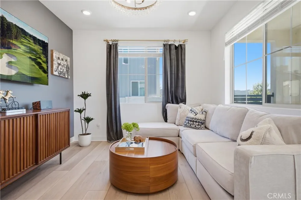 231 Equine Way Rancho Mission Viejo, CA 92694