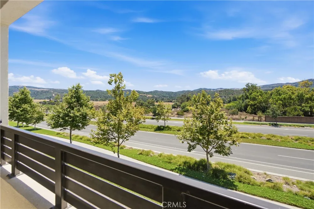 231 Equine Way Rancho Mission Viejo, CA 92694