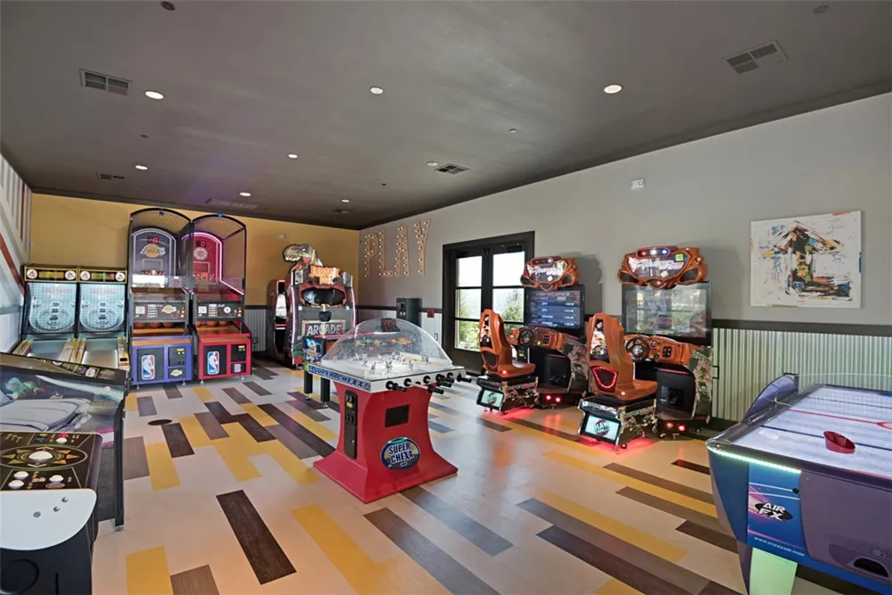 231 Equine Way Rancho Mission Viejo, CA 92694