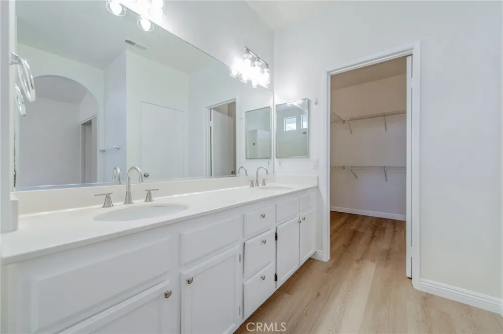 35 Coronado Cay Aliso Viejo, CA 92656
