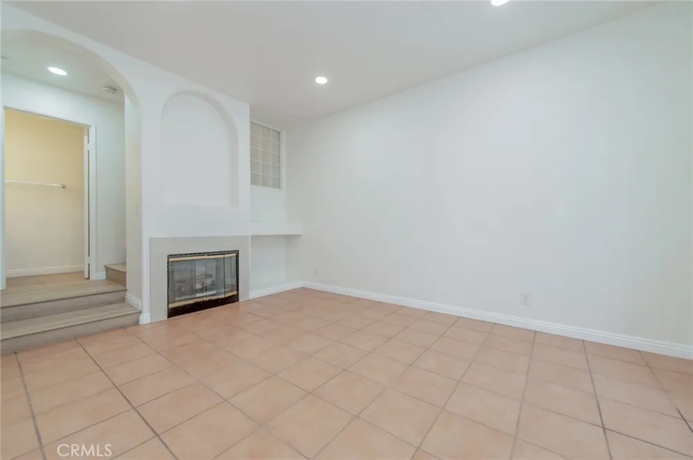35 Coronado Cay Aliso Viejo, CA 92656