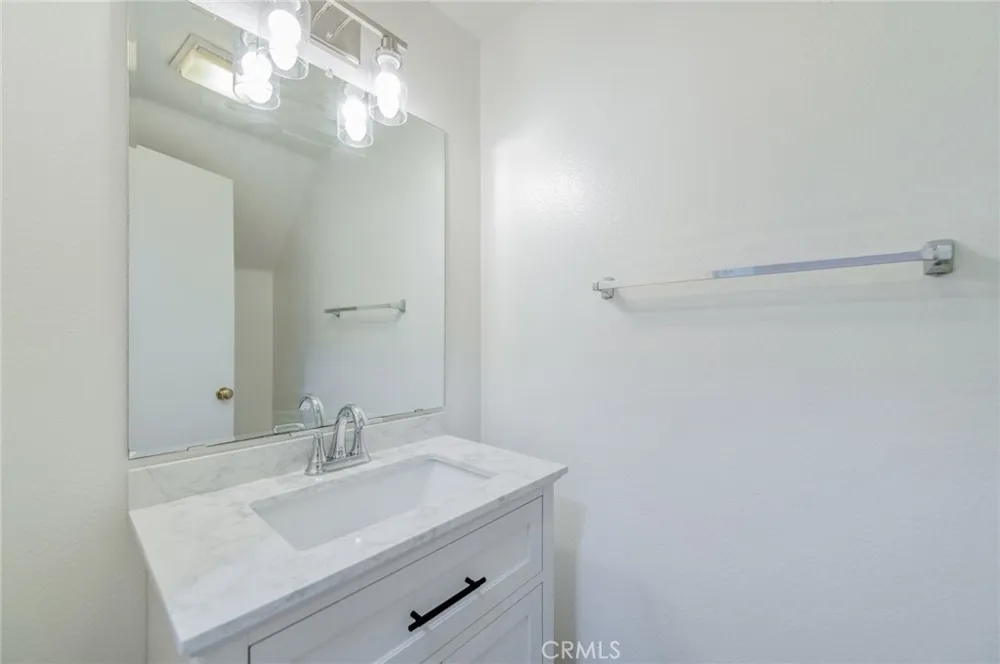 35 Coronado Cay Aliso Viejo, CA 92656