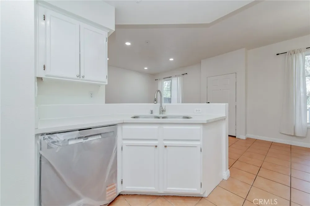 35 Coronado Cay Aliso Viejo, CA 92656