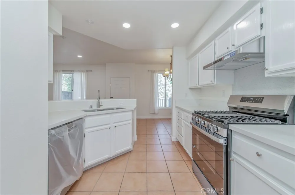 35 Coronado Cay Aliso Viejo, CA 92656