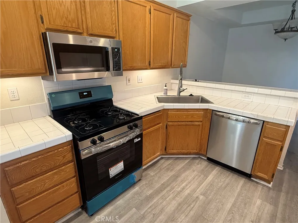 12948 Avenida Empresa Riverside, CA 92503