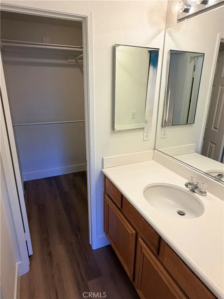 23 Tulare Aliso Viejo, CA 92656