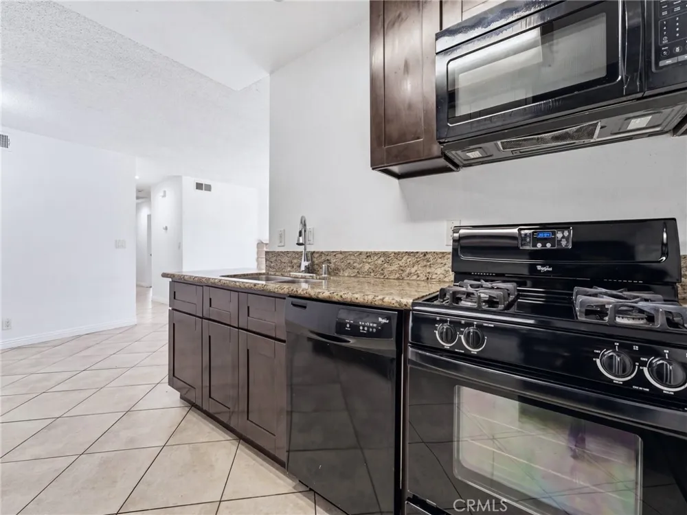 15811 Francisquito #2 La Puente, CA 91744
