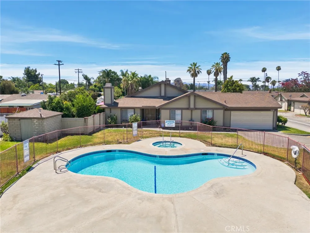 15811 Francisquito #2 La Puente, CA 91744