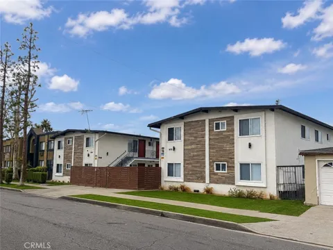 14715 Chadron
