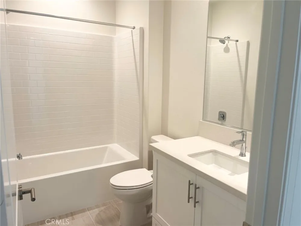 497 Tracy Place Ventura, CA 93004