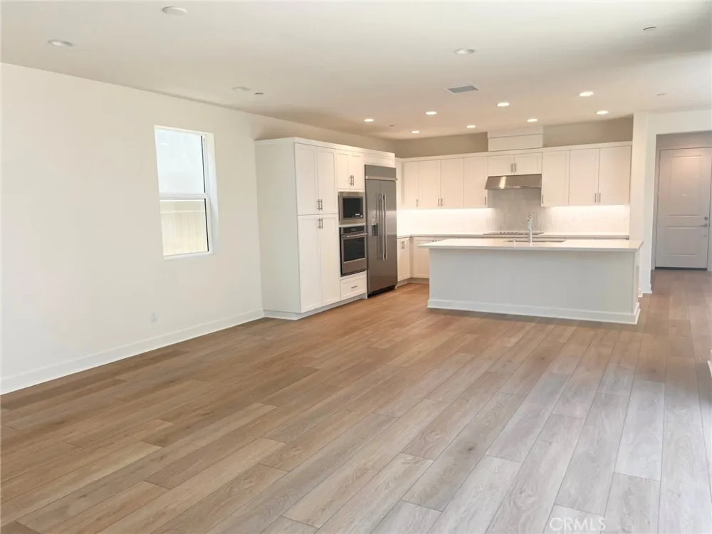 497 Tracy Place Ventura, CA 93004