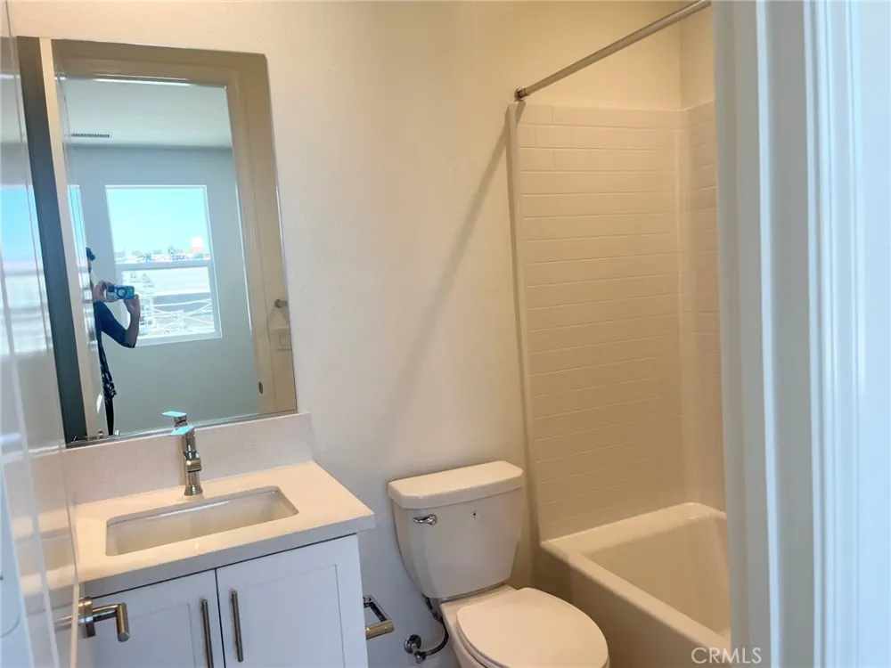 497 Tracy Place Ventura, CA 93004