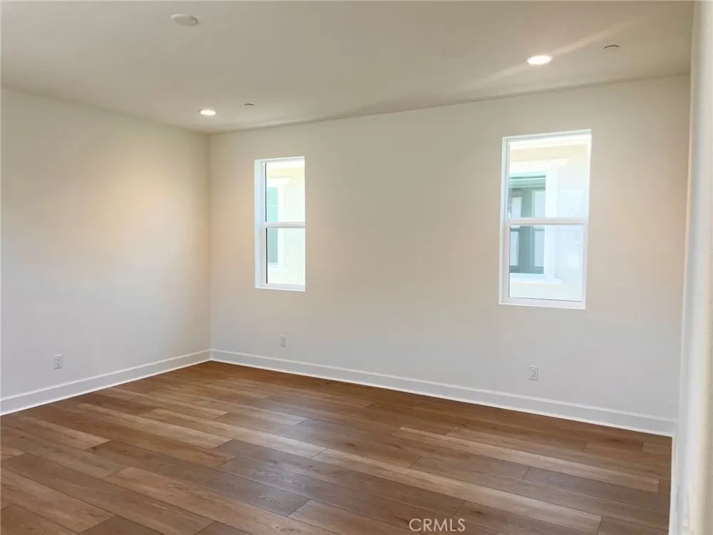 497 Tracy Place Ventura, CA 93004