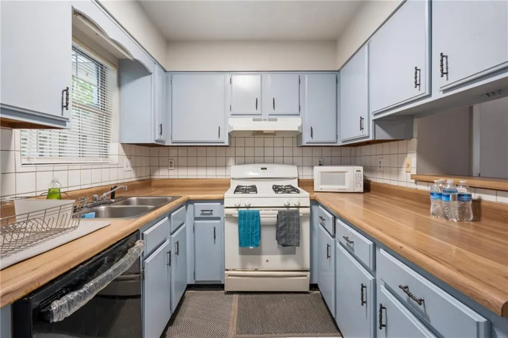 6698 Witherington Court Norcross, GA 30093