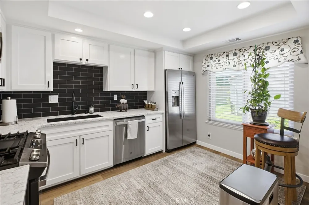 26746 Dulcinea Mission Viejo, CA 92691