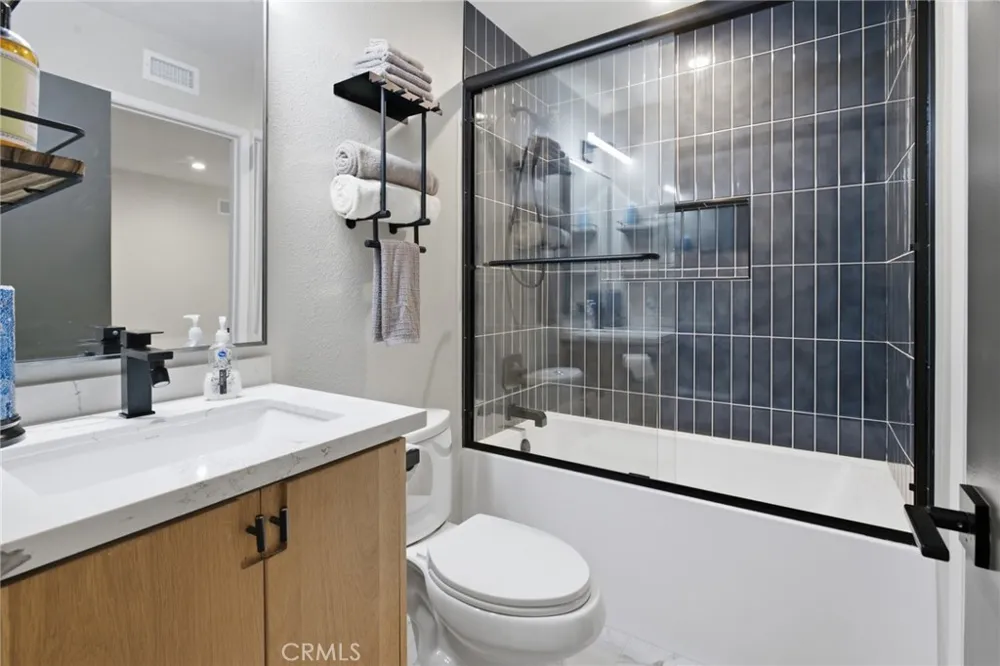 26746 Dulcinea Mission Viejo, CA 92691