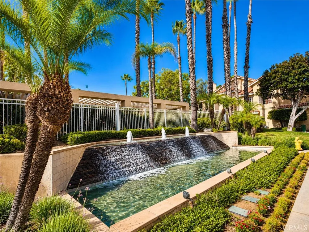 25145 Via Azul Laguna Niguel, CA 92677