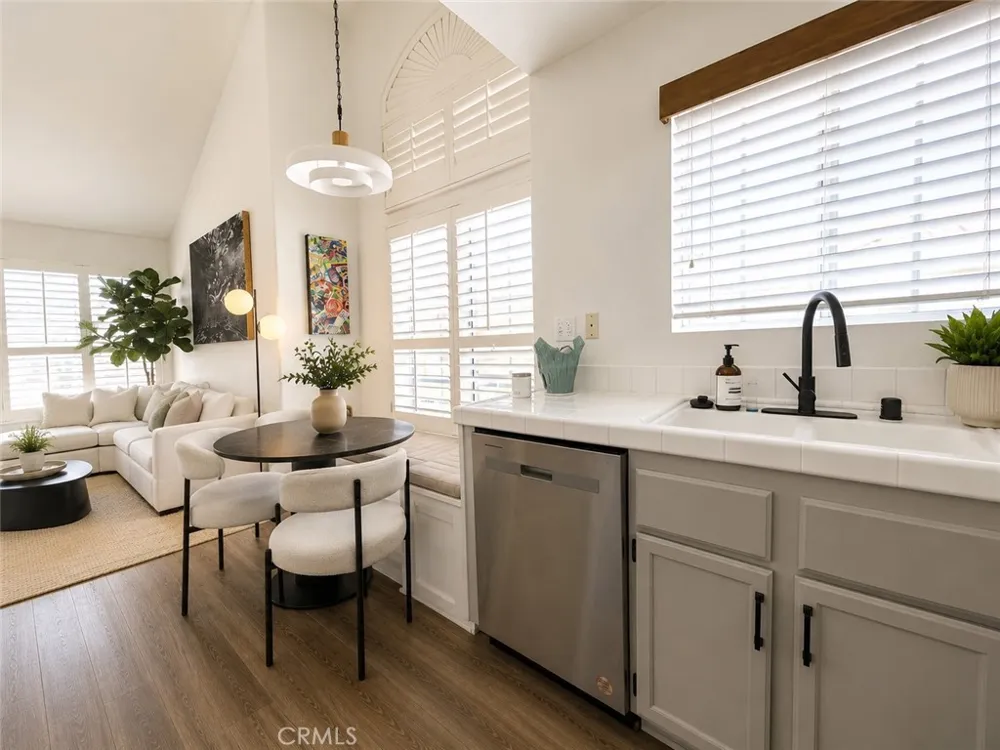 25145 Via Azul Laguna Niguel, CA 92677