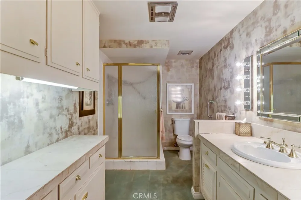 2359 Via Mariposa E #C Laguna Woods, CA 92637