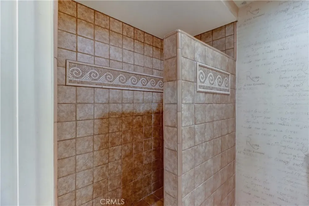 2359 Via Mariposa E #C Laguna Woods, CA 92637