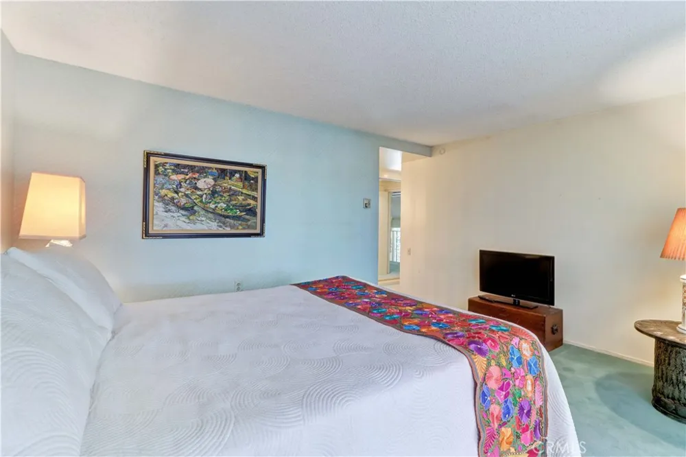 2359 Via Mariposa E #C Laguna Woods, CA 92637