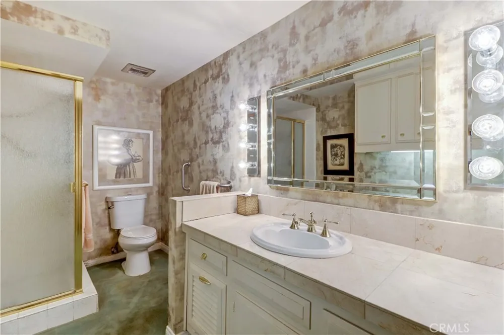 2359 Via Mariposa E #C Laguna Woods, CA 92637