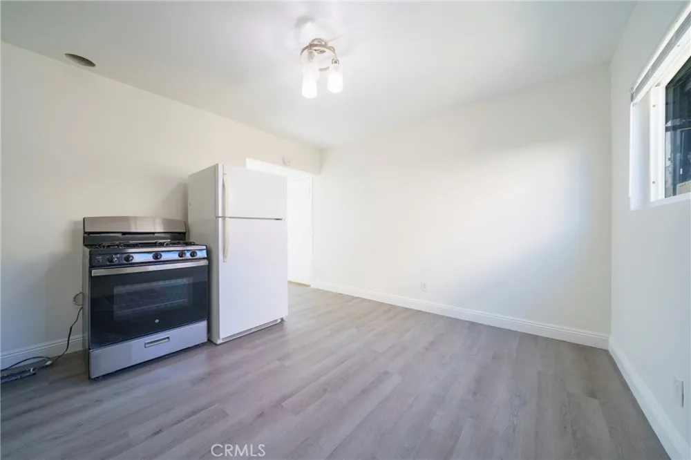 1612 W 226th #B Torrance, CA 90501