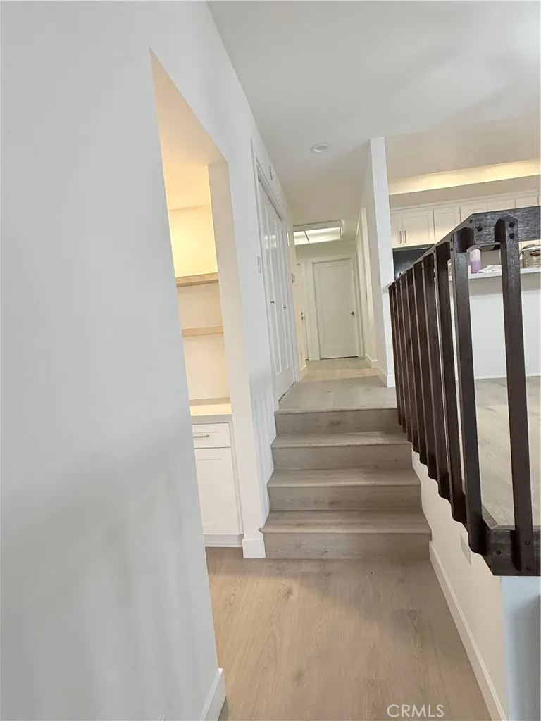 7212 Marina Pacifica Long Beach, CA 90803