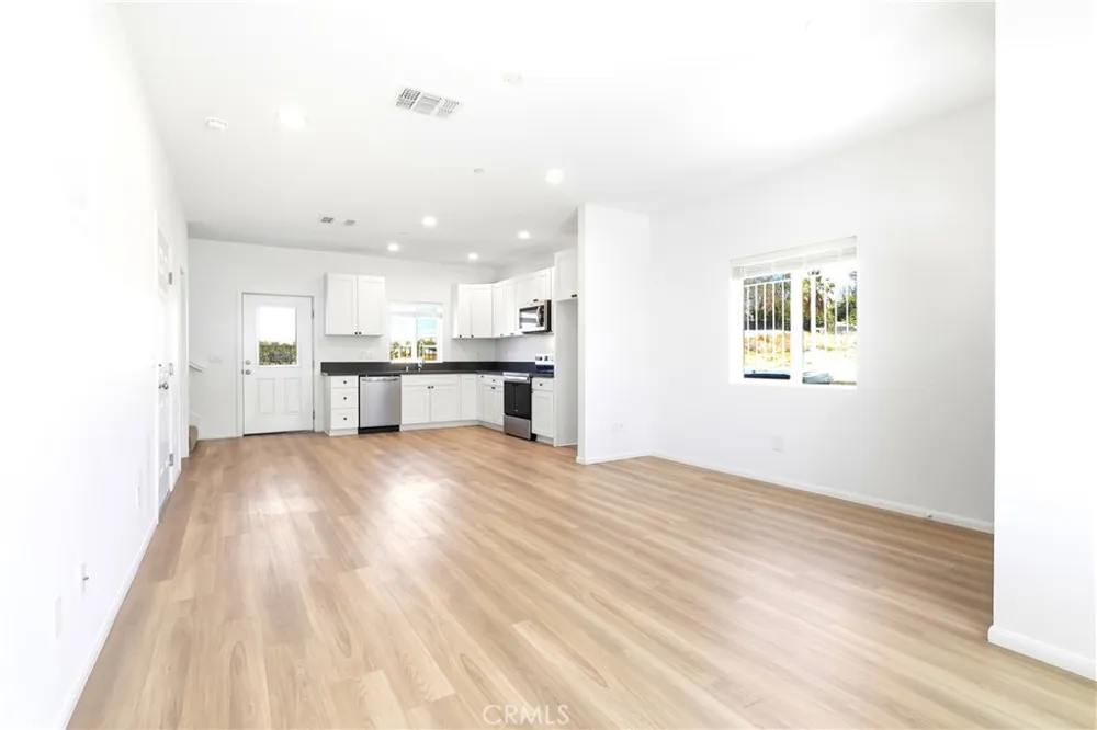 11075 Mesquite Ave Desert Hot Springs, CA 92240