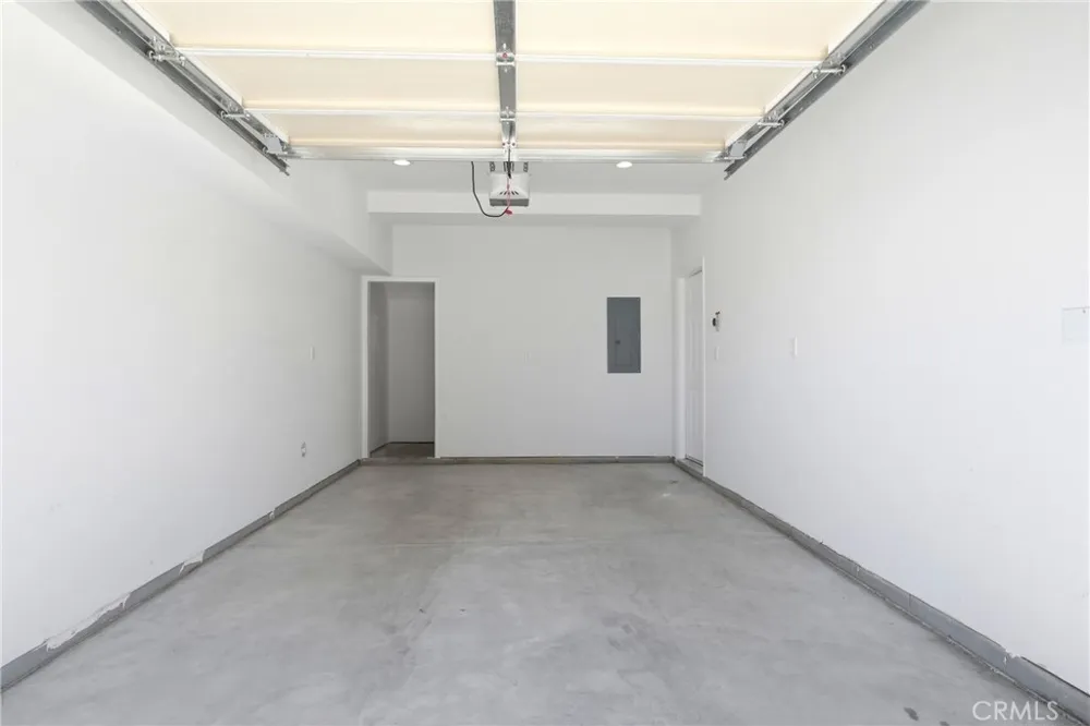 11075 Mesquite Ave Desert Hot Springs, CA 92240