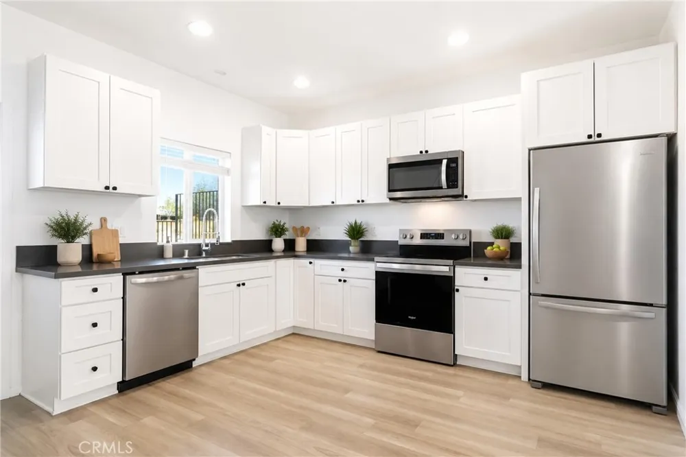 11075 Mesquite Ave Desert Hot Springs, CA 92240
