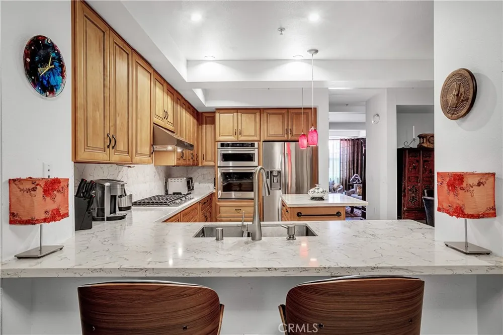 201 E Angeleno #105 Burbank, CA 91502