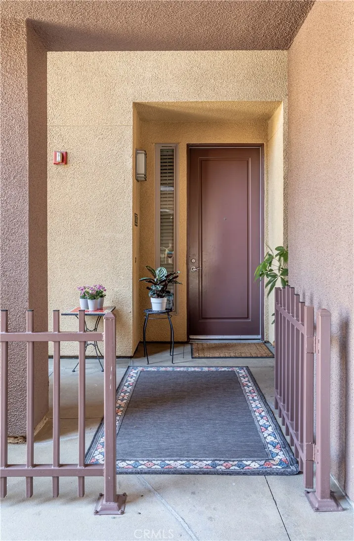 201 E Angeleno #105 Burbank, CA 91502