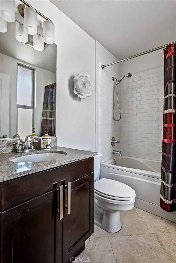 201 E Angeleno #105 Burbank, CA 91502