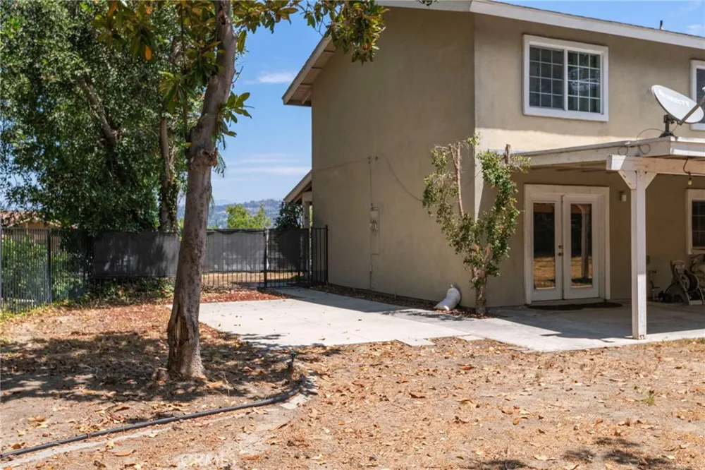 1541 Pinewood Place La Habra, CA 90631