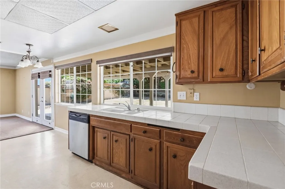 1541 Pinewood Place La Habra, CA 90631