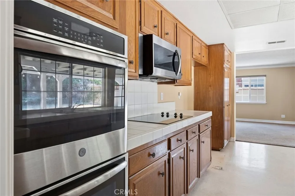 1541 Pinewood Place La Habra, CA 90631