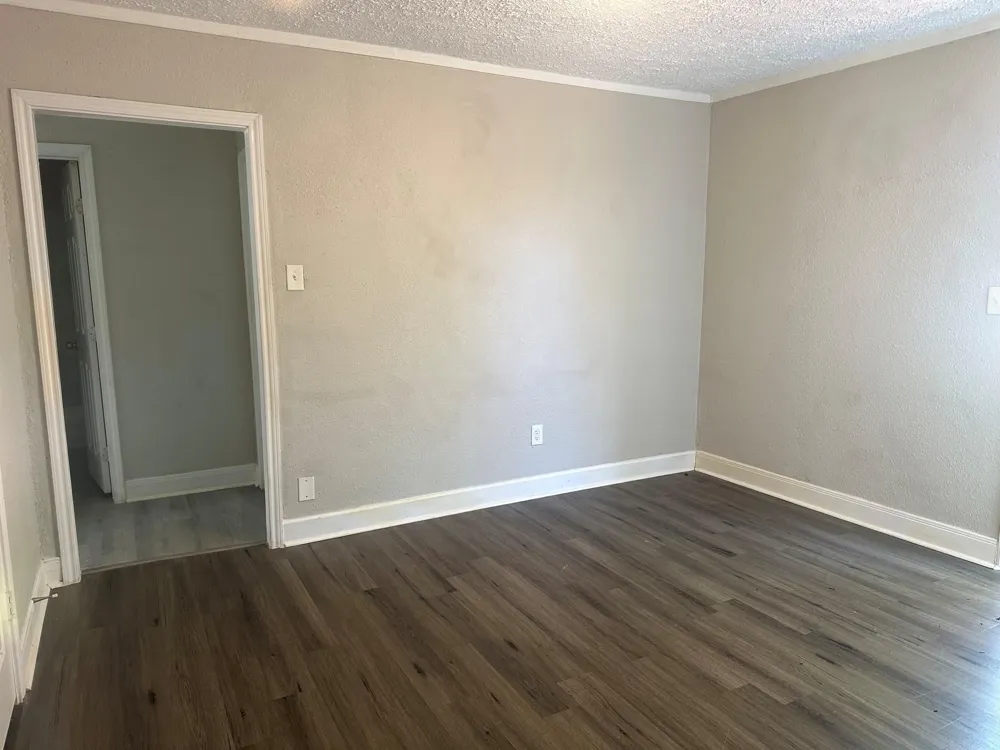 1709 W 4th Street Freeport, TX 77541