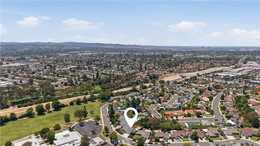 26101 Cordillera Mission Viejo, CA 92691